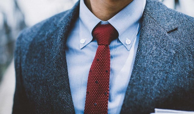 Button-Down collar